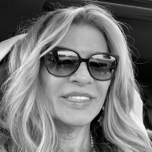 Meet your Posher, Robin